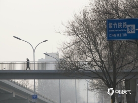 北京发布今年首个空气重污染黄色预警